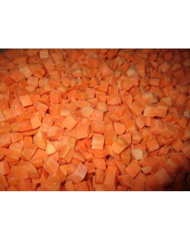 Морковь кубики